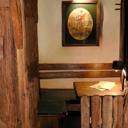 Hotel Till Eulenspiegel - Nichtrauchhotel - Garni Вюрцбург Экстерьер фото